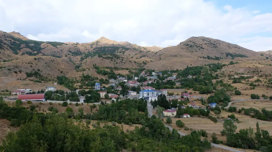 "DOKTOR HANIM BURAYA GELDİĞİNDE BİZİM BİR KIZIMIZ, EVLADIMIZ OLUR" 4