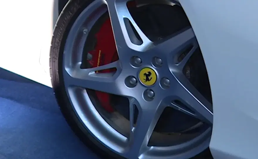 Tosuncuk’un Uruguay maceraları 3: Başını yakan Ferrari’nin görüntüleri ortaya çıktı 14 Tosuncuk’un Uruguay maceraları 3: Başını yakan Ferrari’nin görüntüleri ortaya çıktı 14
