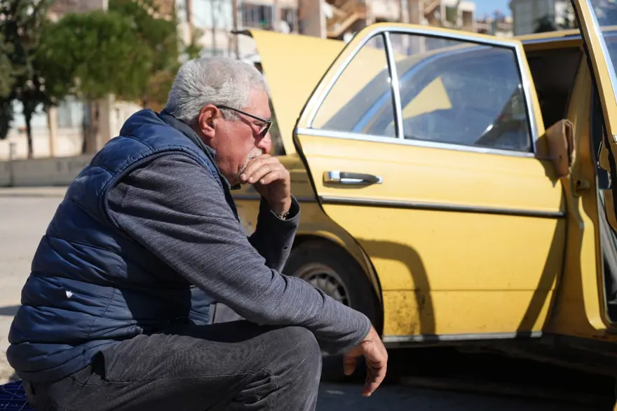 Sosyal medyadan tanışıp evlendi, hayatı kabusa döndü! 62 yaşındaki adam hurda arabasında yaşıyor 5