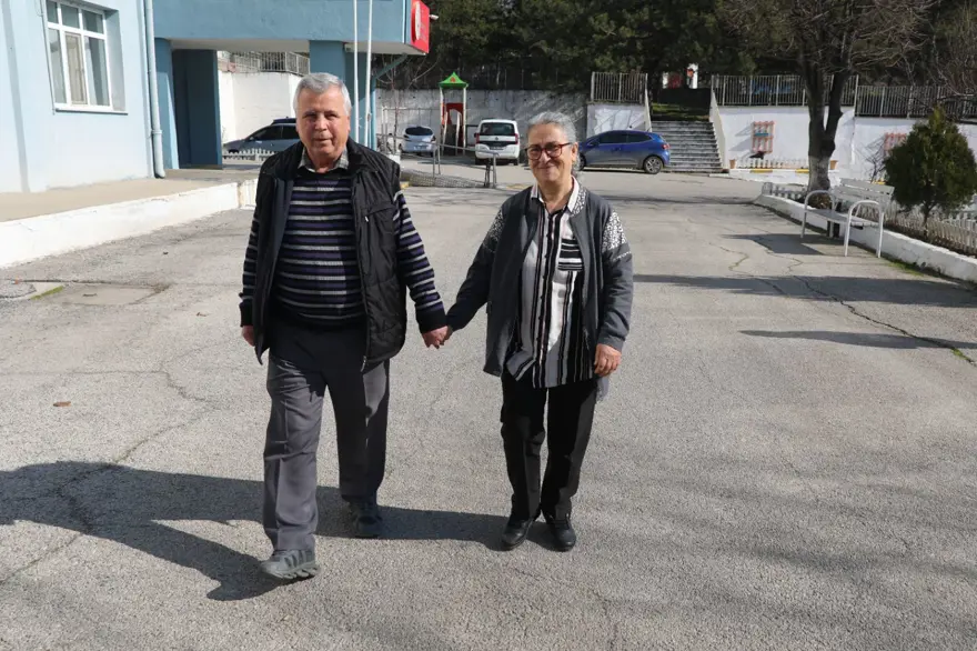 49 yıllık evliliklerinin sırrı: Mutluluklarıyla örnek oluyorlar 2