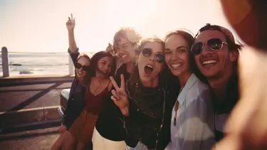 Araştırma: Nostaljik insanlar daha yakın arkadaşlıklar kurabiliyor