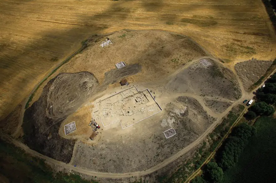 Anadolu&#x27;da öncü Türklerin ilk izleri 13