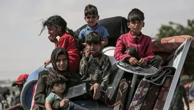 İsrail saldırıları altındaki Gazze'de yeni tehlike: Atık sular ve çöpler nedeniyle salgın hastalıklar artıyor