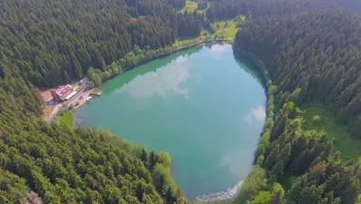 Her mevsim ayrı güzel: Şavşat Karagöl