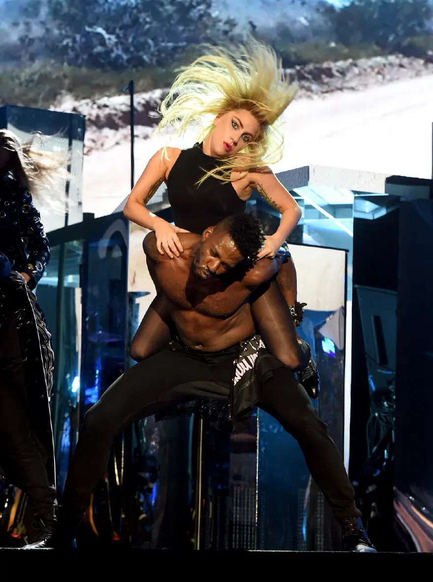 Lady Gaga'dan Coachella gösterisi 2