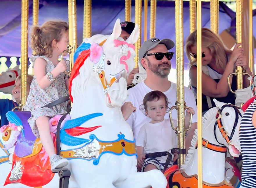 Ricky Martin dördüncü kez baba oldu (Ünlü babalar ve çocukları) 6 Ricky Martin dördüncü kez baba oldu (Ünlü babalar ve çocukları) 6