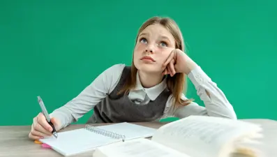 Dikkat Eksikliği Hiperaktivite Bozukluğu (DEHB) neden olur? Dikkat eksikliği belirtileri nelerdir?