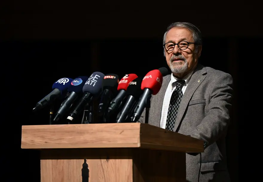 EGE’DEKİ DEPREMLER TÜRKİYE’Yİ ETKİLER Mİ? 5 EGE’DEKİ DEPREMLER TÜRKİYE’Yİ ETKİLER Mİ? 5