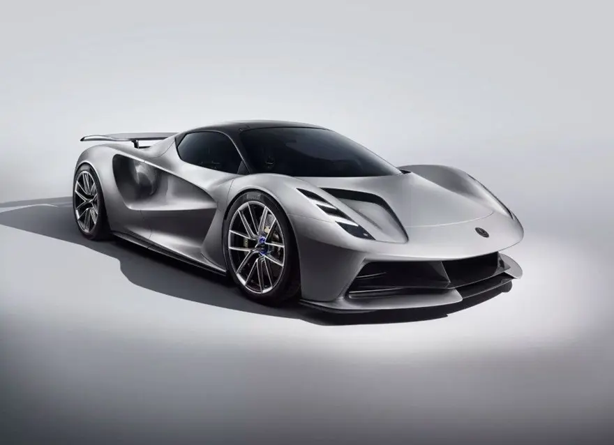 2.2 milyon dolarlık elektrikli otomobil piyasaya çıkmadan tükendi 10