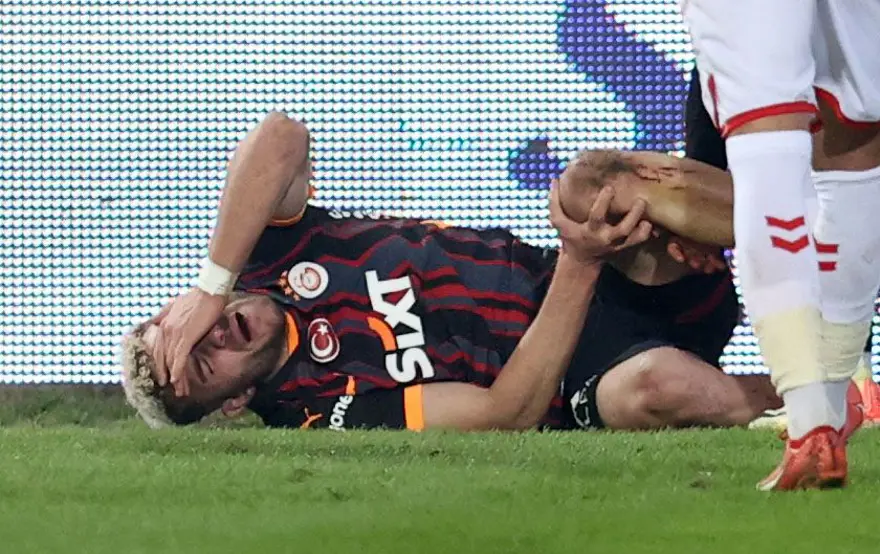 Okan Buruk, Barış Alper Yılmaz ve Osimhen'in dönüş tarihini verdi 4