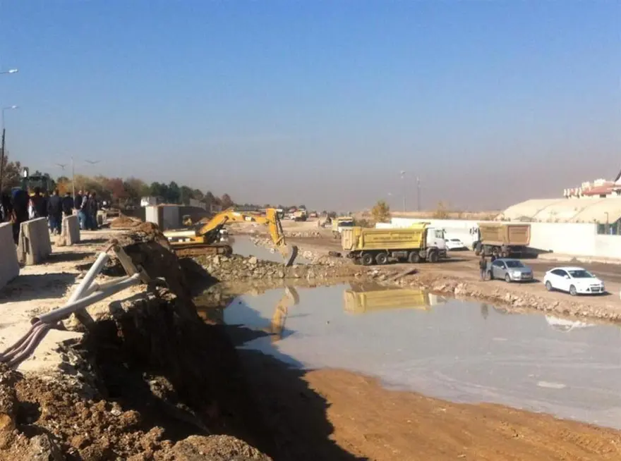 ODTÜ Yolu'nda göçük 7