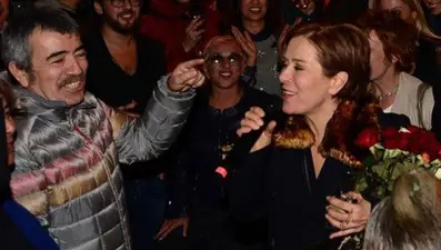 Selçuk Yöntem: Zuhal ile Londra’da sokakta kaldık