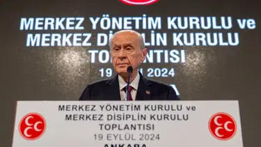 Bahçeli: Anayasa'nın ilk dört maddesine şaşı bakanlar bizim için yok hükmündedir