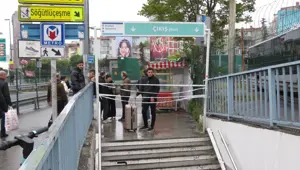 İstanbul'da toplu taşımaya kısıtlama getirildi | İşe gitmek isteyenler kapalı metrobüslerle karşılaştı