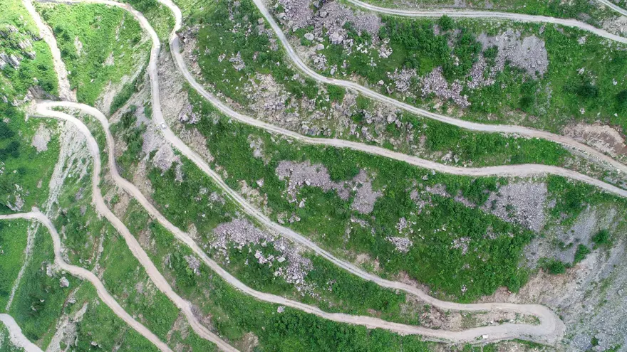 2016 YILINDA 'DÜNYANIN EN TEHLİKELİ YOLU' SEÇİLDİ 3