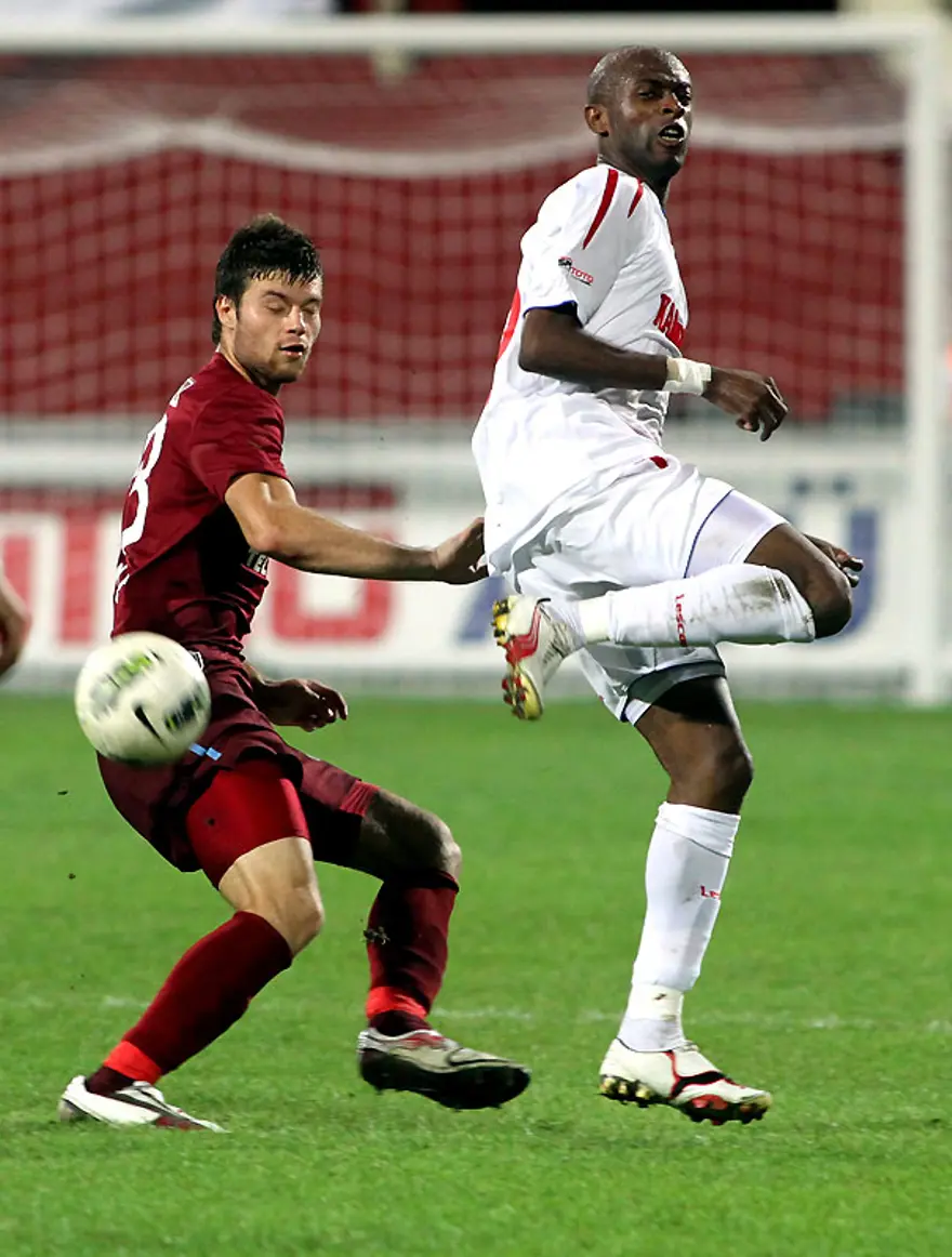 Trabzonspor, Burak Yılmaz ile siftah yaptı 15