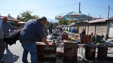 Erzincan’da havalar soğudu, sobalar satışa çıkarıldı