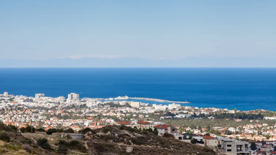 KKTC'de gotik mimarinin en güzeli: Bellapais Manastırı 8