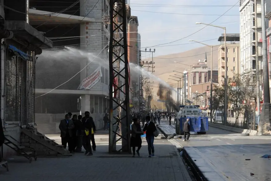 Nusaybin ve Yüksekova'da gerilim 3 Nusaybin ve Yüksekova'da gerilim 3