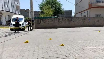 Akrabaların silahlı kavgası: Biri ağır altı yaralı var