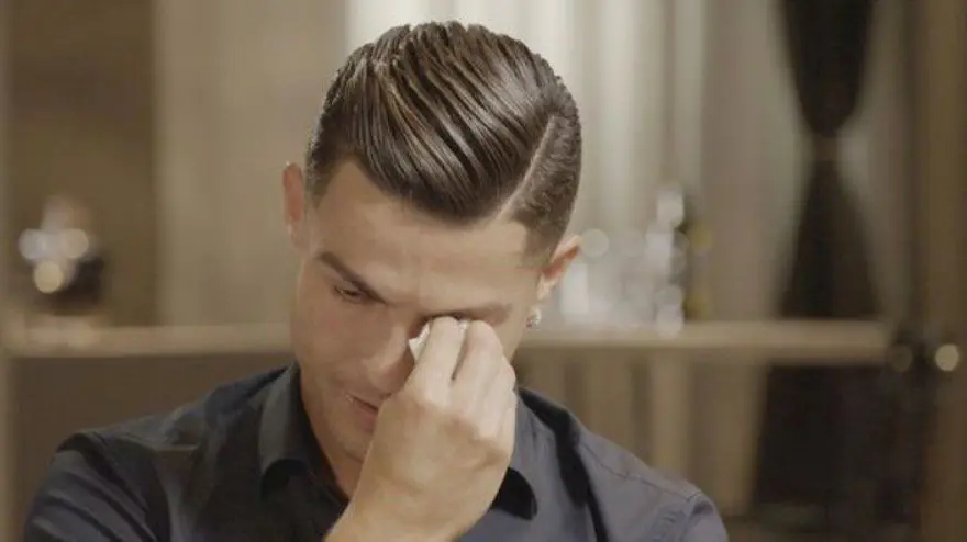 Cristiano Ronaldo çocukluğunda ona hamburger yardımı yapan kadını buldu 1