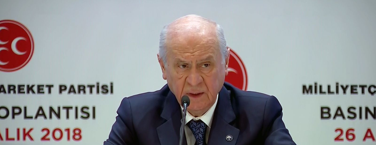 Bahçeli'den Müjdat Gezen ve Metin Akpınar açıklaması