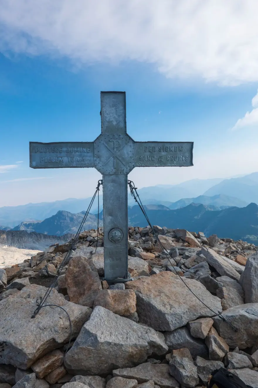 Küresel ısınmanın yeni felaketi: İspanya'nın en büyük buzulu Aneto10 yıl içinde yok olabilir 2 Küresel ısınmanın yeni felaketi: İspanya'nın en büyük buzulu Aneto10 yıl içinde yok olabilir 2