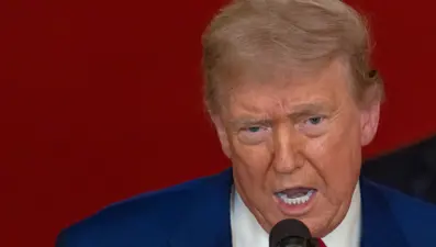 ABD ve İran arasında "e-posta" savaşı: Trump'ın çevresi hedefte