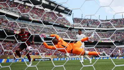 Chelsea'ye Flamengo şoku