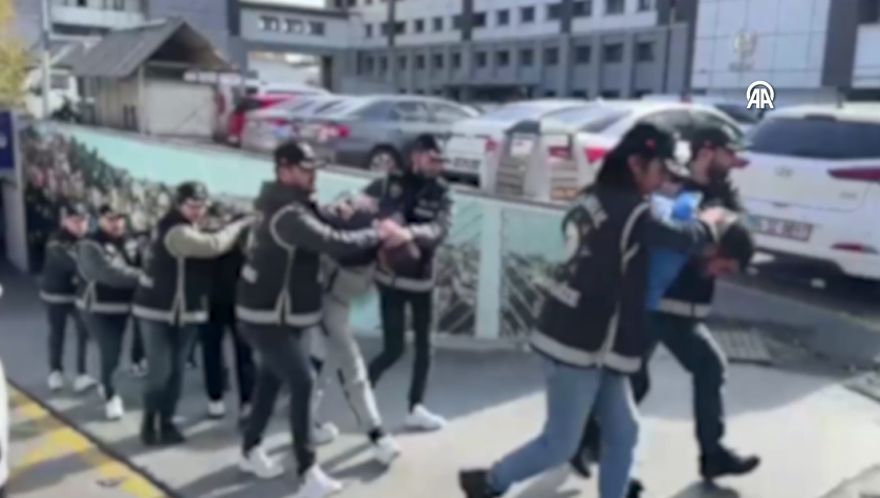 BarışBoyun Çetesi ve Casperlara operasyon: Yasa dışı silah atölyesi bulundu 3