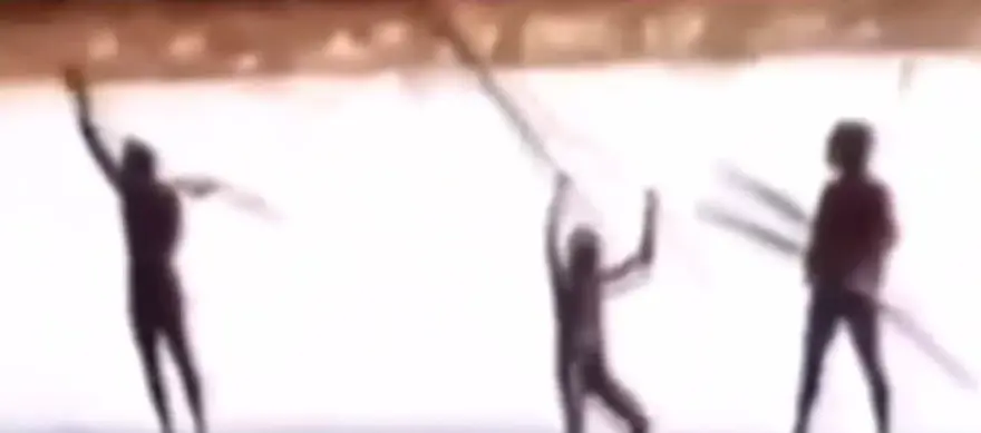 Dünyanın en izole toplumuna ev sahipliği yapan girmenin yasak olduğu ada 5