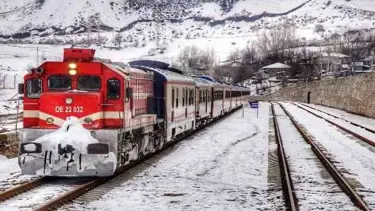 Elazığ-Tatvan arası demiryolu hattı 6 gün tren trafiğine kapatılacak