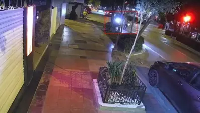 Karşıdan karşıya geçerken canından oldu