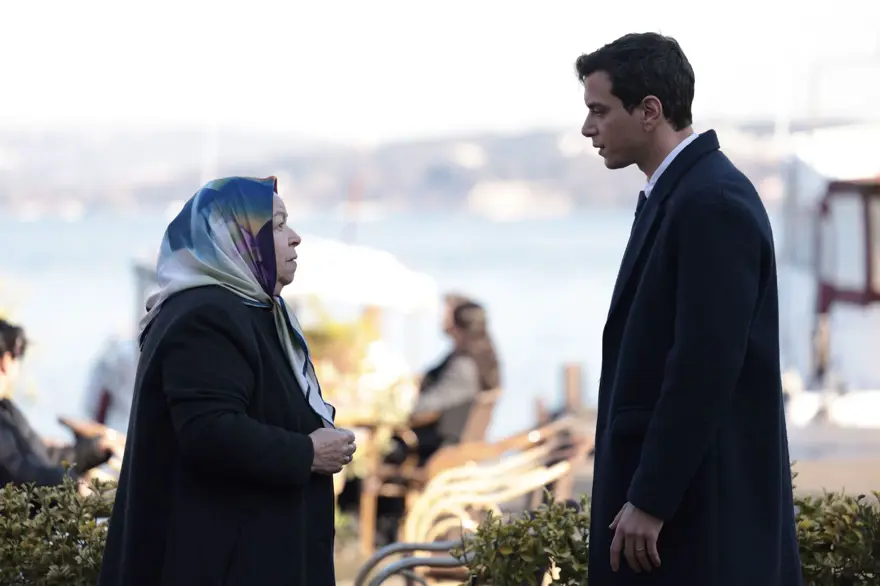 Ömer 50. bölümde neler olacak? Ömer'in son hamlesi Gamze'yi çileden çıkarıyor 9