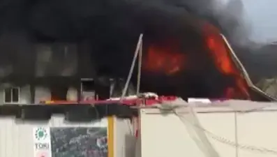 İstanbul'da işçi konteynerinde yangın