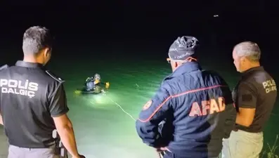 Kızı ile yeğenini kurtardı, kendi akıntıya kapılıp boğuldu