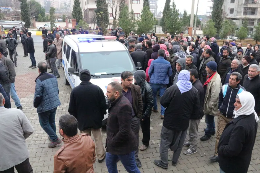İş kurası ertelenince tepki gösterdiler 6