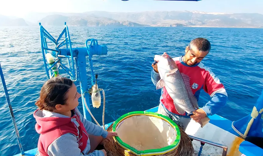 9 yıllık evli çift geçimini balıkçılıkla sağlıyor: Sadece iş değil, yaşam tarzımız oldu 9 yıllık evli çift geçimini balıkçılıkla sağlıyor: Sadece iş değil, yaşam tarzımız oldu