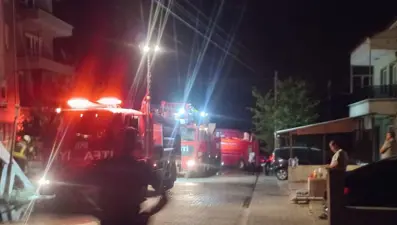 Ekmek fırınında gece yarısı patlama ve yangın: Üç kişi hastanelik oldu