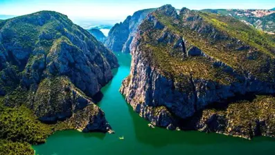 Burası Norveç Fiyordları değil, Samsun Şahinkaya Kanyonu