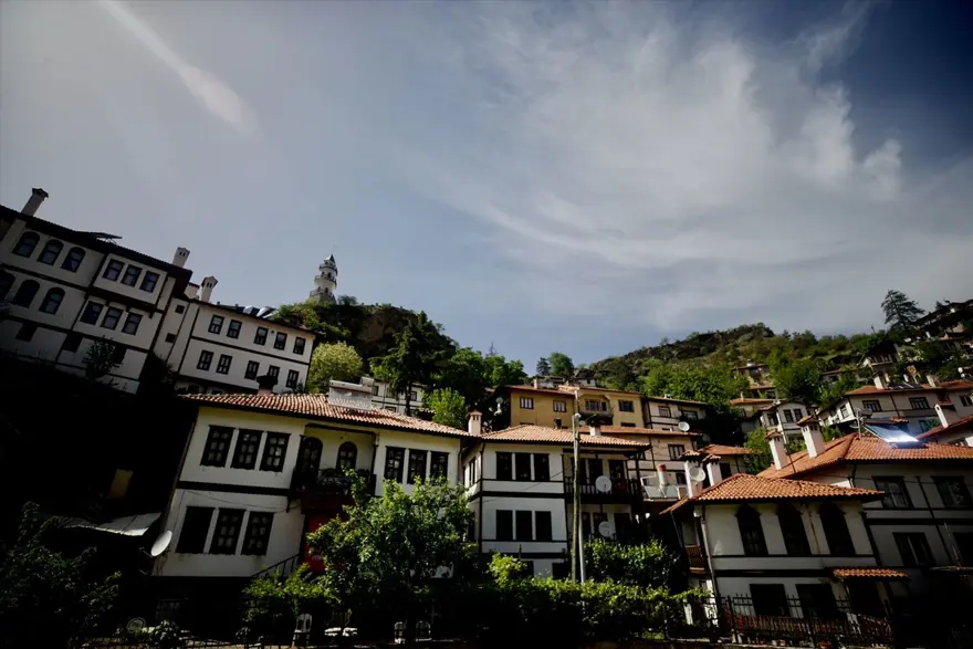 "GÖYNÜK'TE HER AN BİR HUZUR ORTAMI VAR" 4