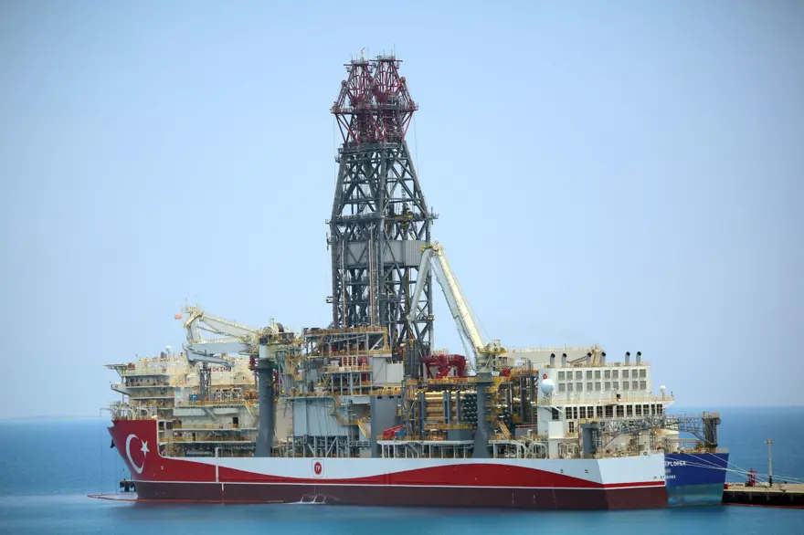 Yeni sondaj gemisi Abdülhamid Han'da hazırlıklar sürüyor 5