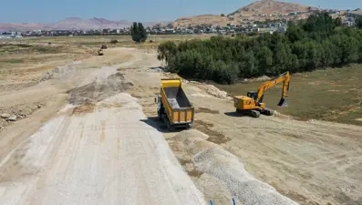 Van Gölü Sahil Yolu'nda sona gelindi