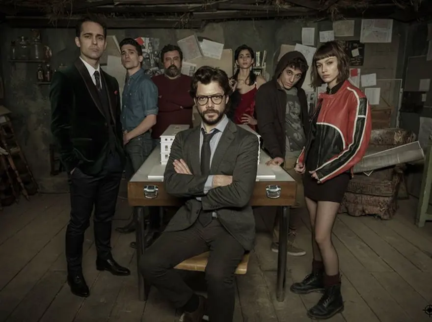 La Casa de Papel'in Profesör'ü Alvaro Morte hakkında merak edilenler (Soygun hayalim gerçek oldu) 