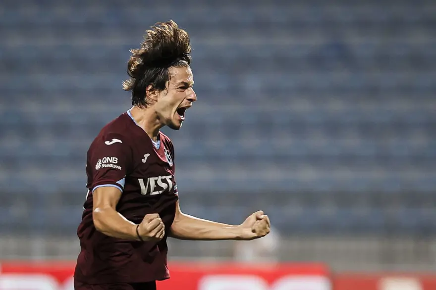 Trabzonspor, Kasımpaşa deplasmanında farklı kazandı 4 Trabzonspor, Kasımpaşa deplasmanında farklı kazandı 4