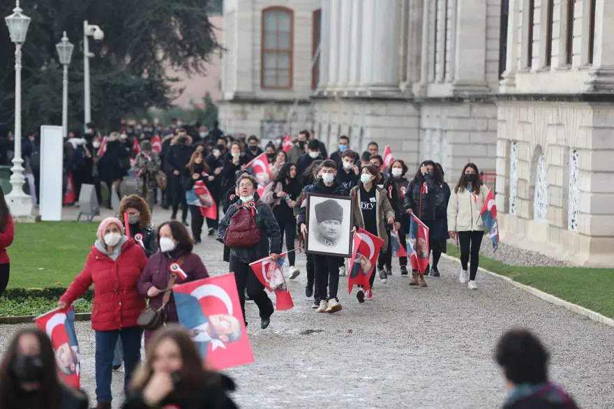 Büyük Önder Atatürk Dolmabahçe'de anıldı 23