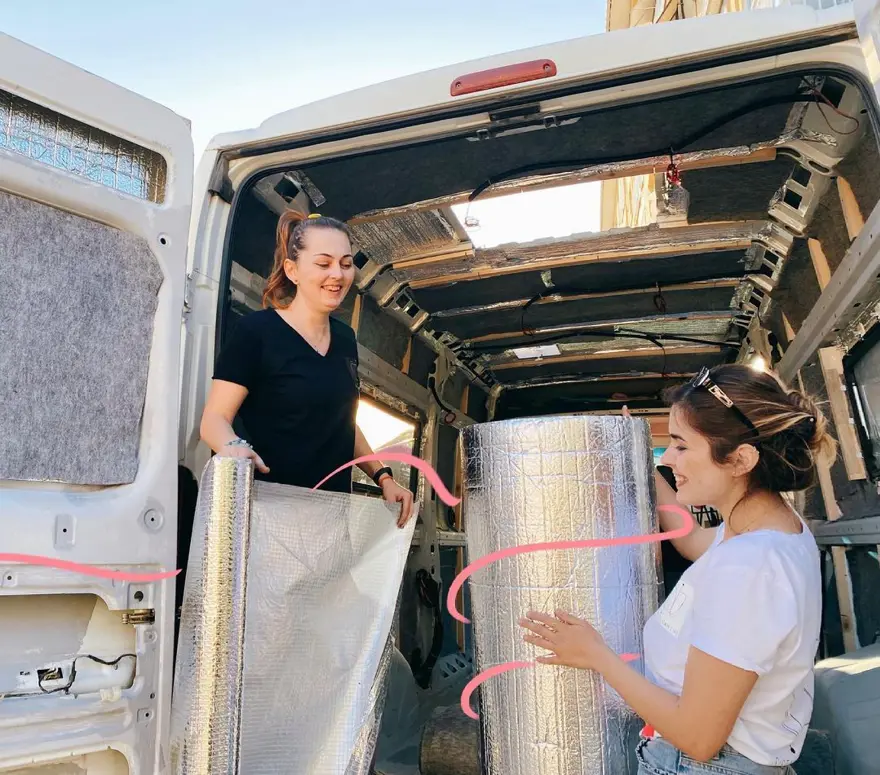 İki kız kardeş yaptıkları karavanla Türkiye'yi gezdi 5 İki kız kardeş yaptıkları karavanla Türkiye'yi gezdi 5