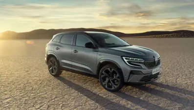 Renault, yeni SUV modeli Austral’ı tanıttı