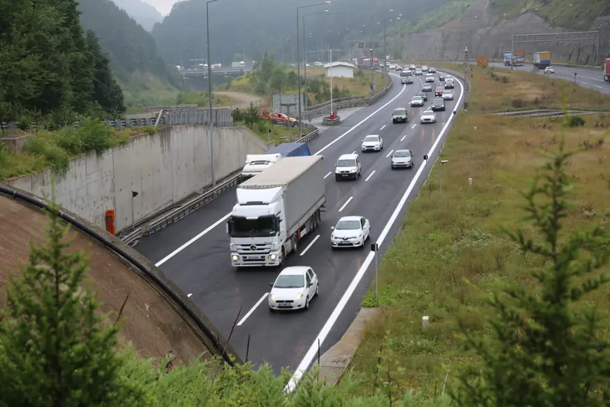 Bayram trafiği erken başladı 4