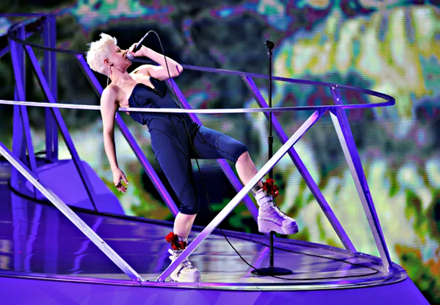 Lady Gaga'nın etten elbisesi! 25